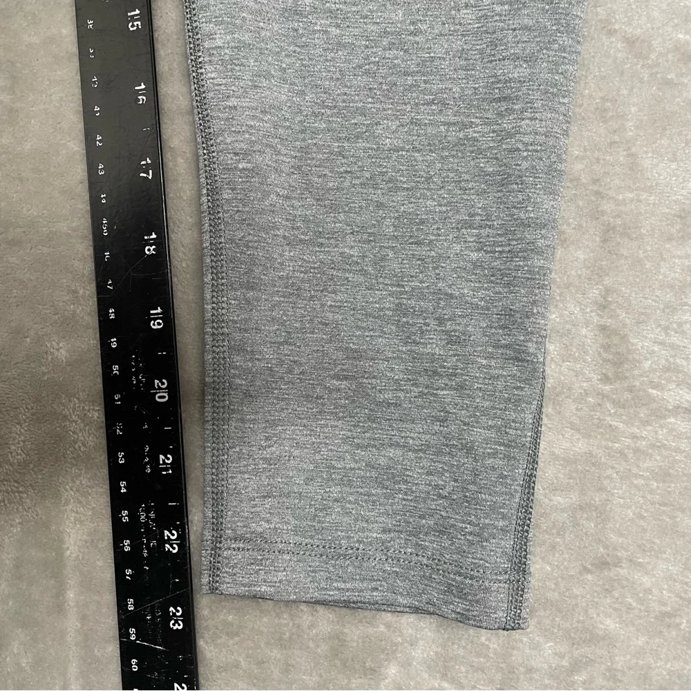 Nike Pro Dri-Fit Men's Heather Gray 3/4 Length Fitness Tights Size Medium